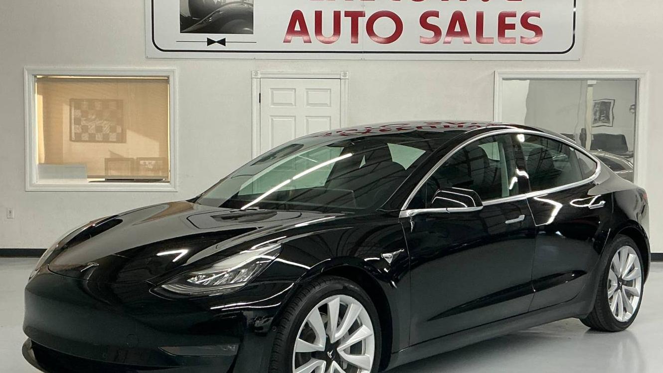 TESLA MODEL 3 2019 5YJ3E1EA1KF357438 image